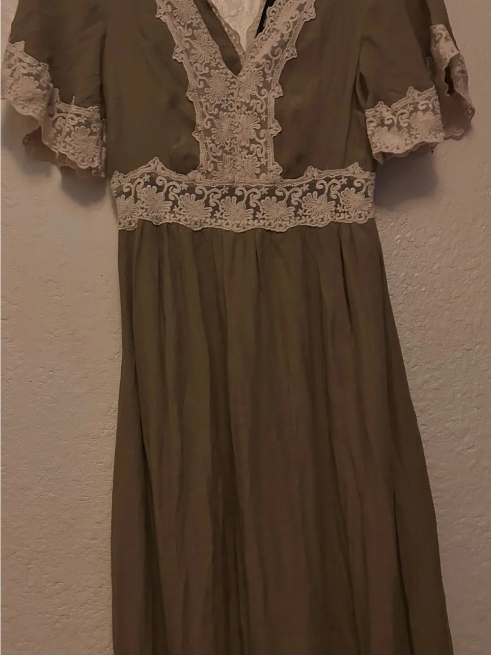Wishlist Olive Green Maxi Dress with Cream Lace Trim - Picture 4 of 6